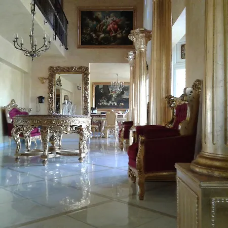 One M Bed & Breakfast 4*