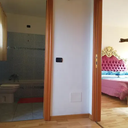 One M Bed & Breakfast 4*