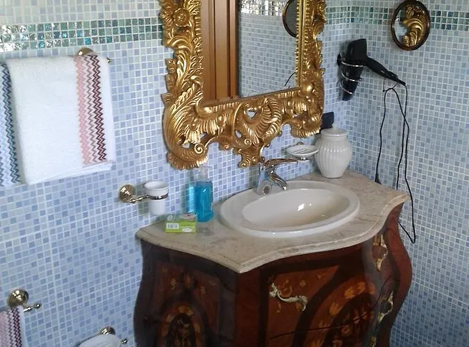 فندق مبيت وإفطار One M Borgarello