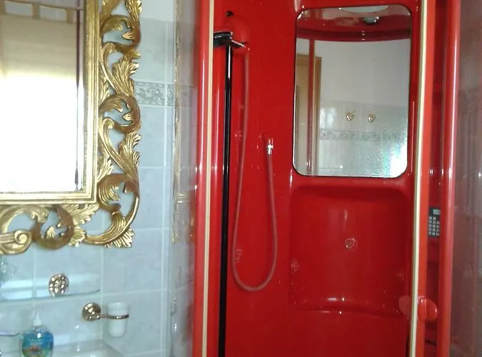 One M فندق مبيت وإفطار 4*