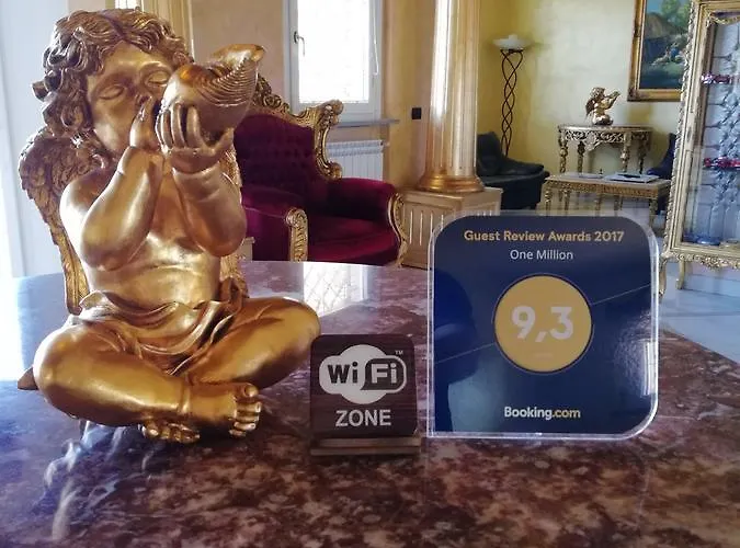 One M فندق مبيت وإفطار Borgarello