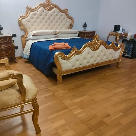 Oda ve Kahvaltı One M Borgarello