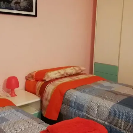 Bed and Breakfast One M 4*